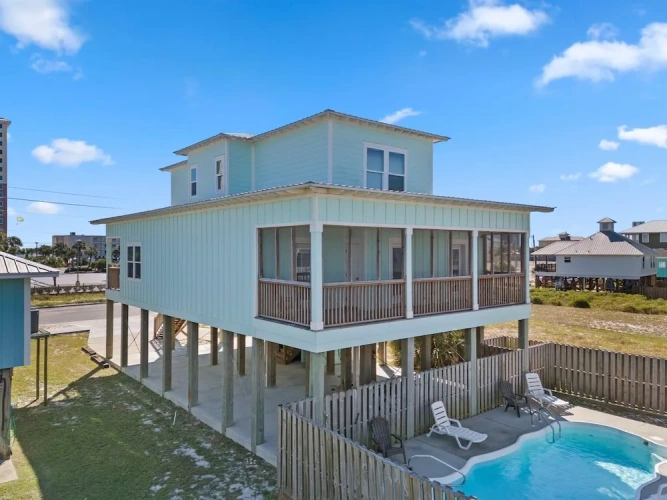 Twin Cottage with balcony
