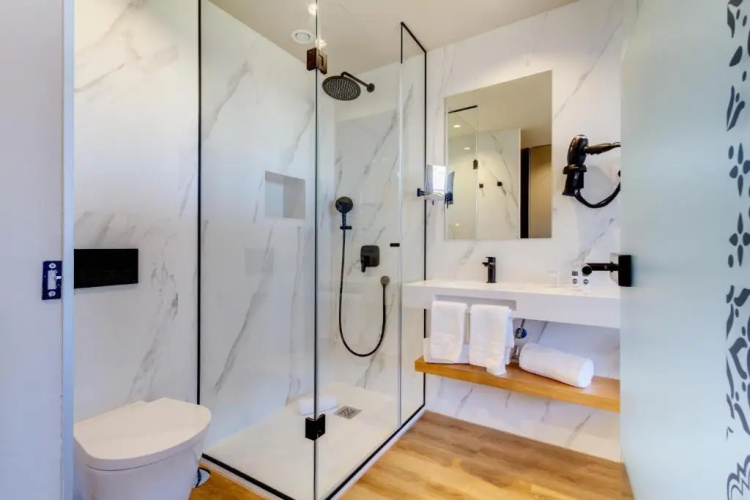 room Select Porto