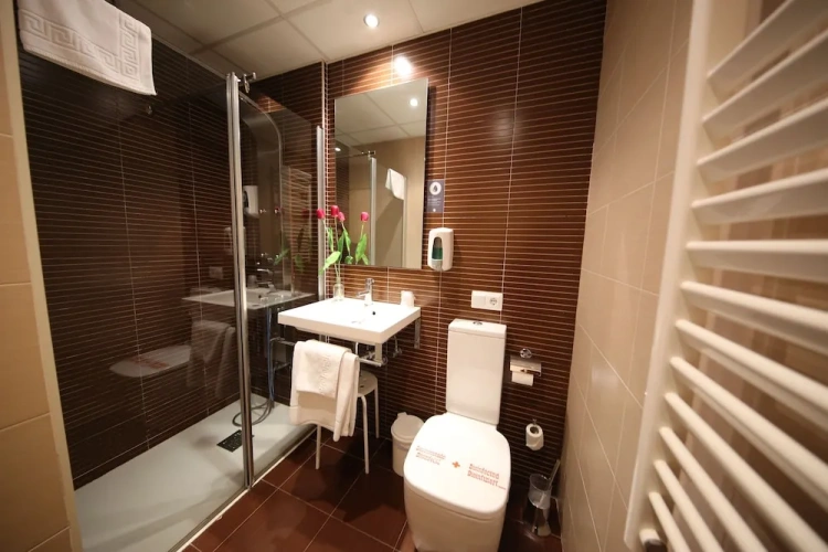 Economy Twin room
