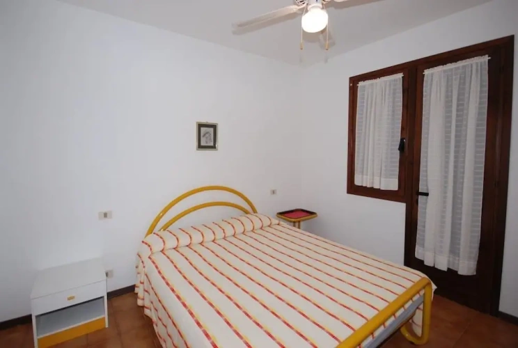 2 Bedrooms Villa