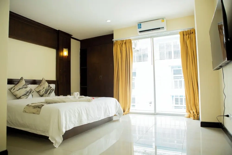 Standard Double room with balcony