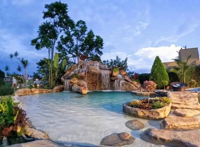 Lara's Home Suites