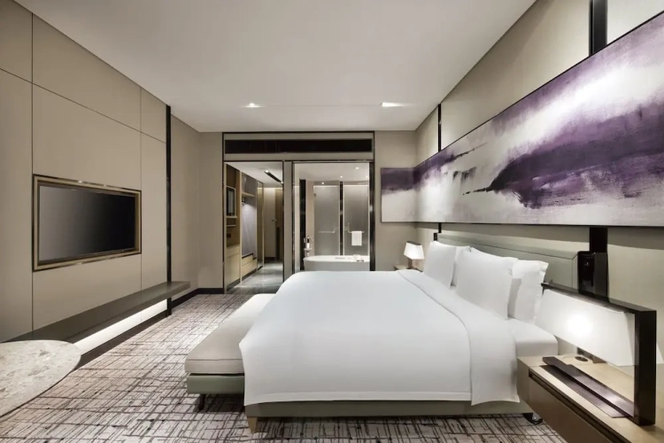 Standard Club room