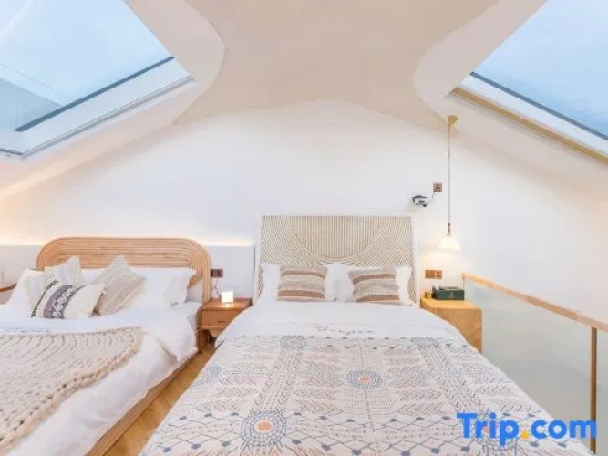 1 Bedroom Deluxe Double room