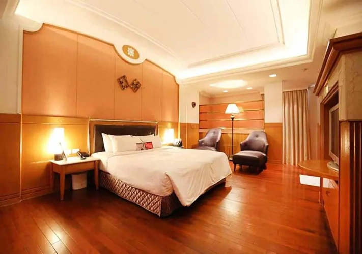 Superior Suite