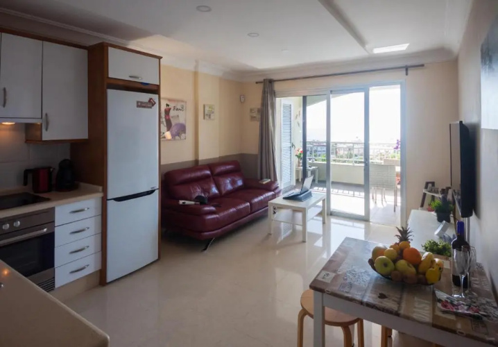 Comfortable apartment with amazing sea views