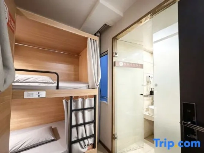 Bed in Dorm (female dorm)