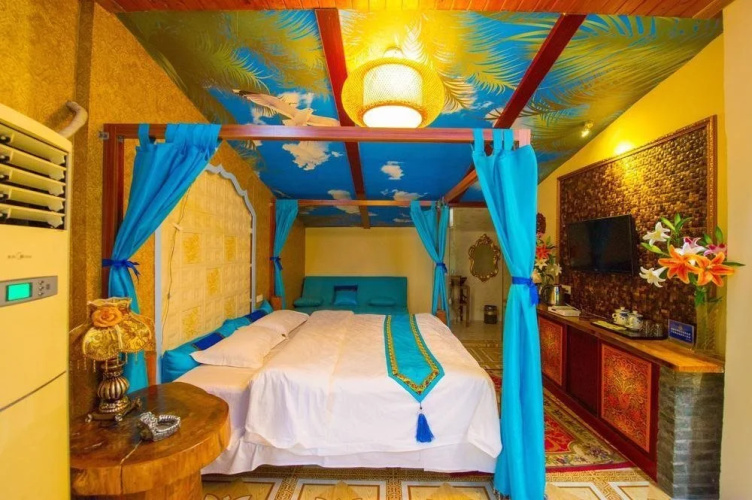Taimei Hotel