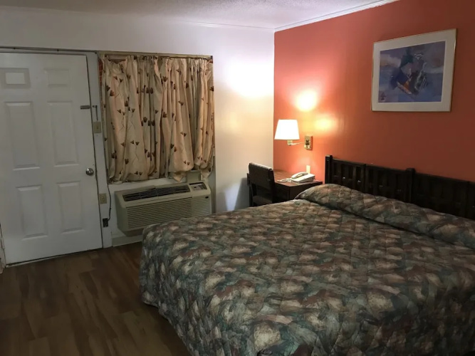 Sunnyside Motel