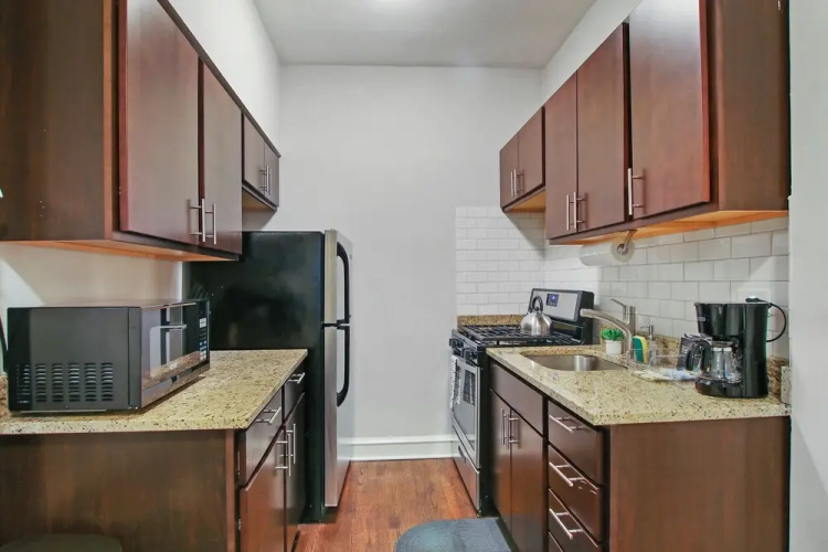 Studio Unit - Blackstone rep 1