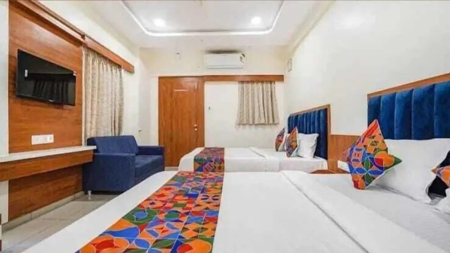 Hotel Akshar Palace