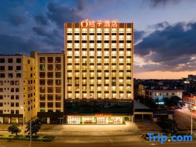 Orange Hotel