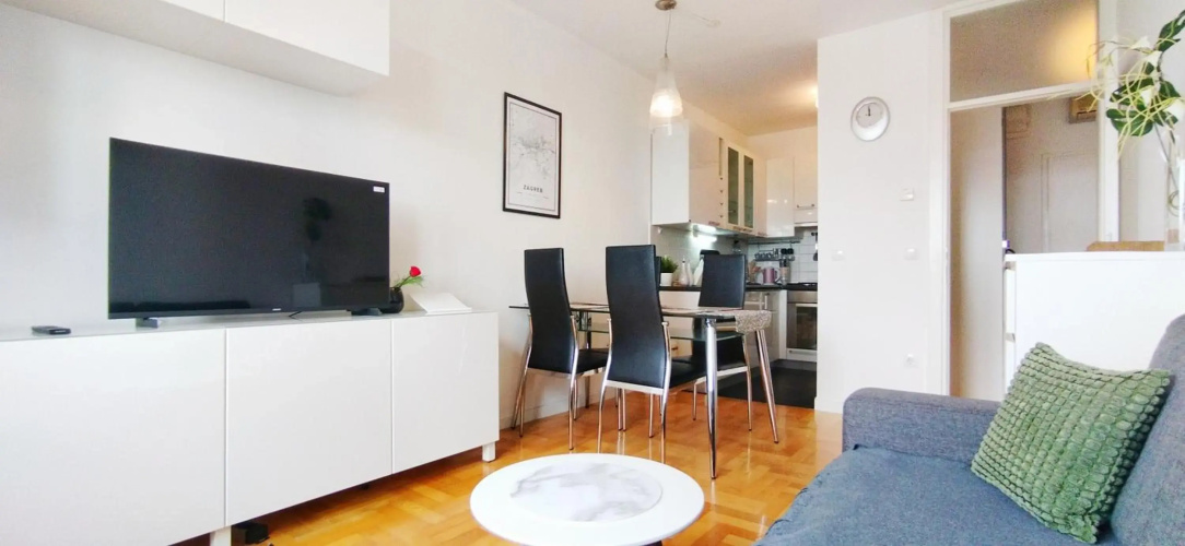 Fountain View Apartment