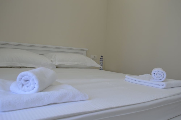 Apartments Jakov
