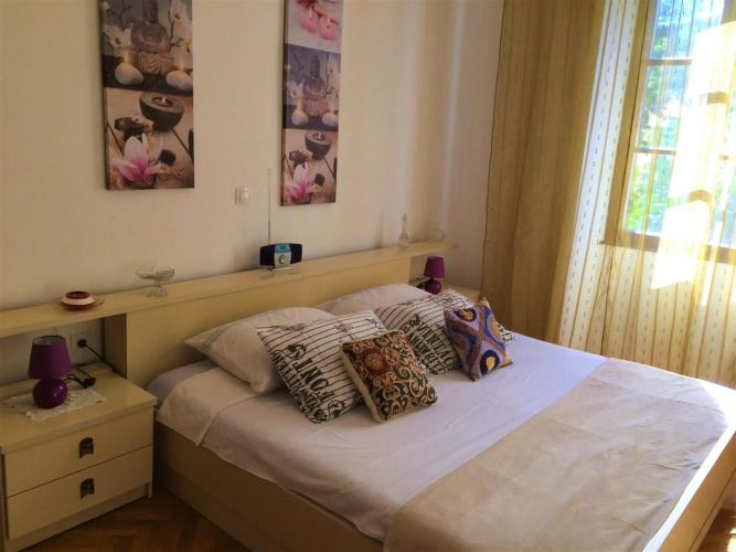 Noemi City Apartments