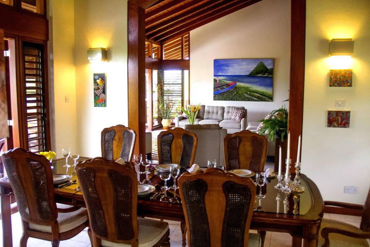 Villa Solitaire