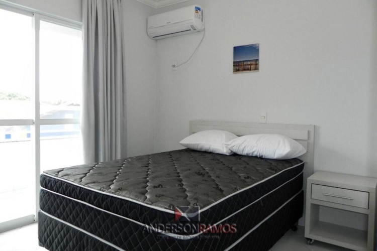 3 Bedrooms Apartment