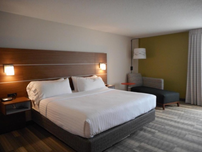 Quadruple Suite