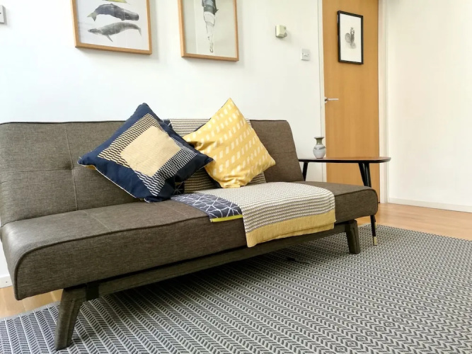 1 Bedroom Mezzanine Flat
