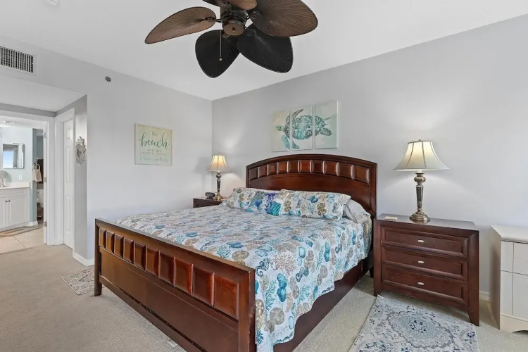 Oceanwalk 15-302