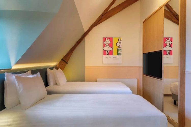 Guest rooms