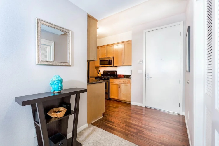 Broadway Apartment