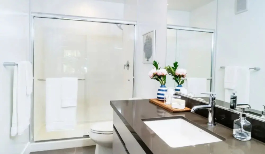 Sharon Green Condominiums