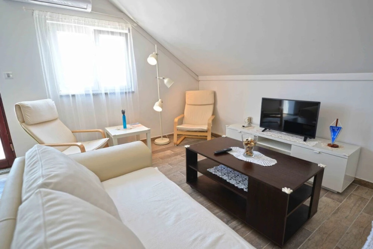 Apartment Milivoj