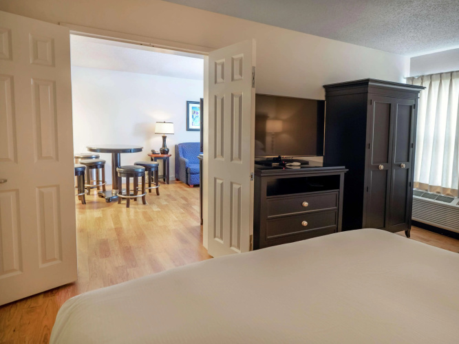 DoubleTree by Hilton Hotel Buffalo - Amherst