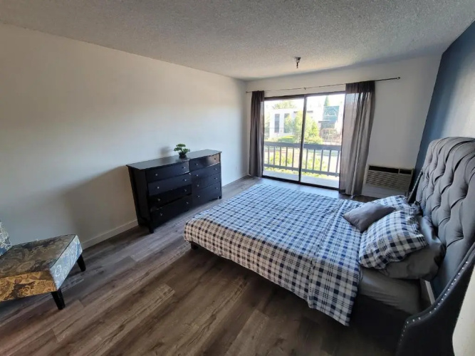 (B27) Cozy & Serene Private LA Studio