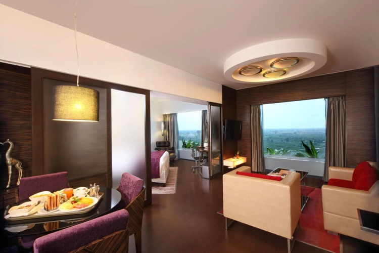 Fortune Select SG Highway, Ahmedabad - Member ITC Hotels' Group
