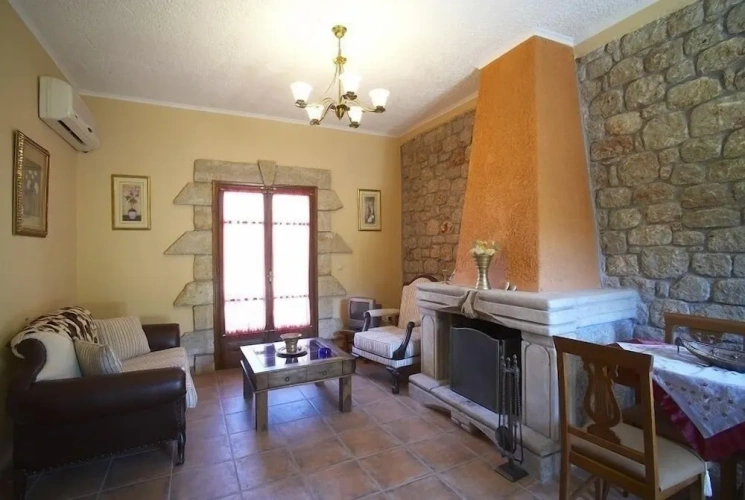 2 Bedrooms Villa with balcony and with sea view