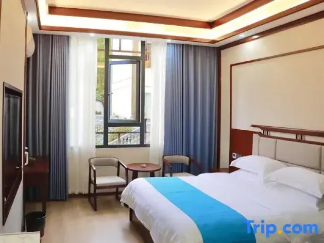 Weixin Zhaxi Hotel