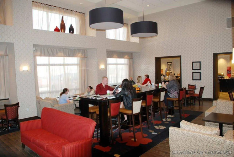 Hampton Inn & Suites by Hilton Lethbridge photo 25