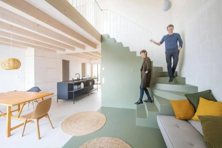 3 Bedrooms Apartment