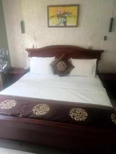 Crystal Suites