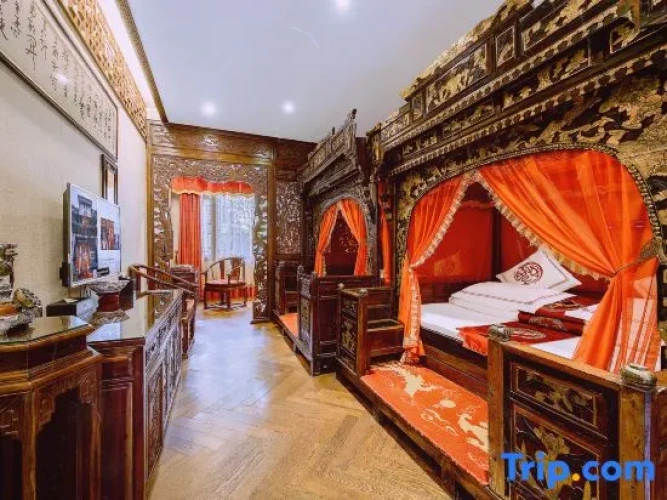 2 Bedrooms Luxury Double Suite