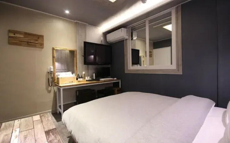 Gumi Indong Hotel Comma