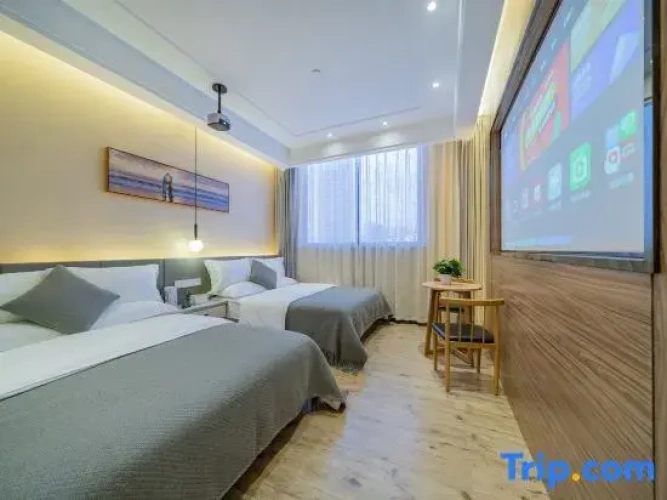 Premium Twin room
