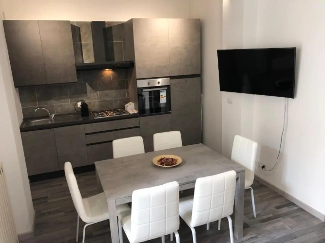 2 Bedrooms Cottage