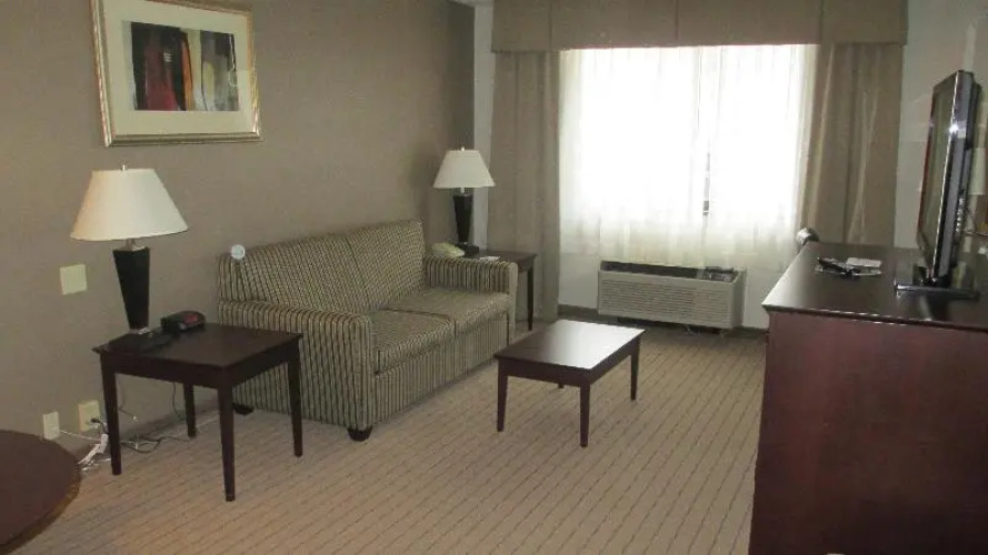 Clarion Inn