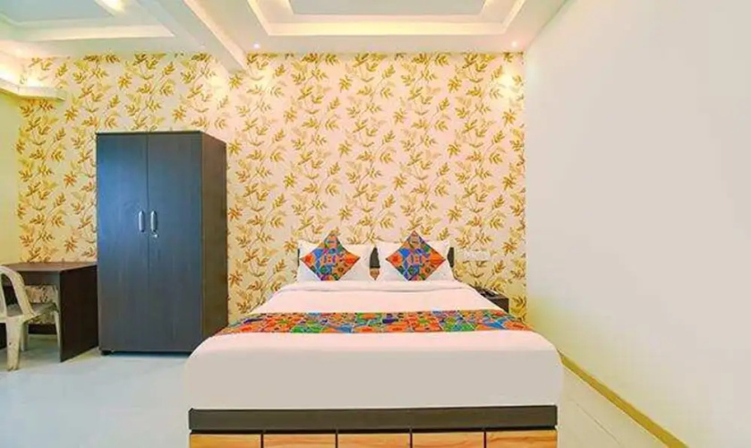 FabHotel Golden Heights