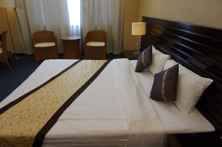 Savan Resorts