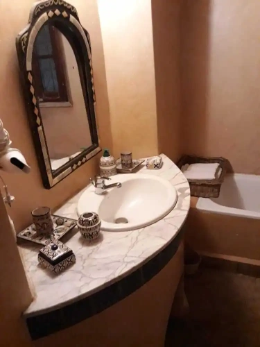 1 Bedroom Comfort room