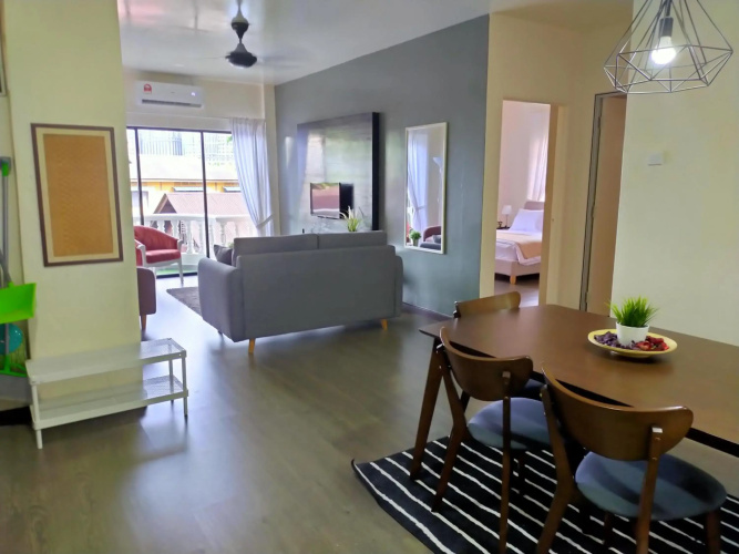 Omar's Place 3