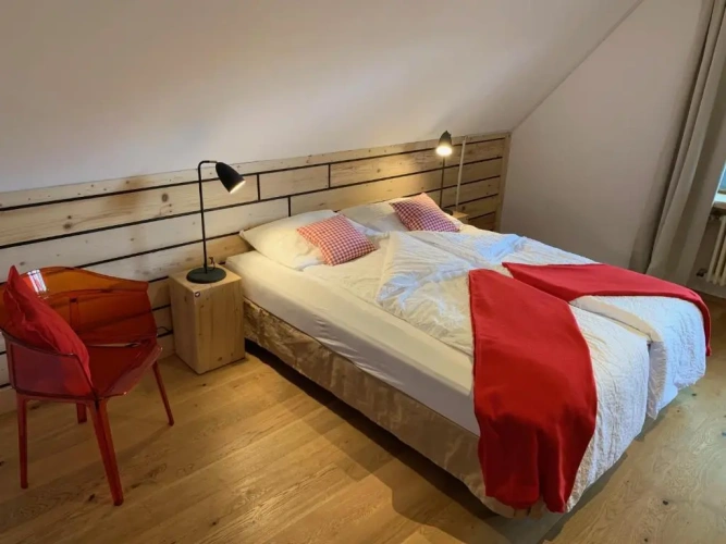 2 Bedrooms Apartment