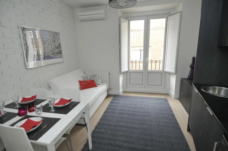 Fuencarral Suites