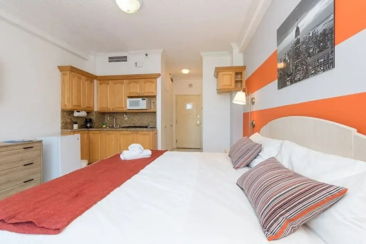 668 Ocean View Hollywood Beach