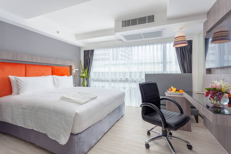 Grand 5 Hotel & Plaza Sukhumvit BangkokOver view