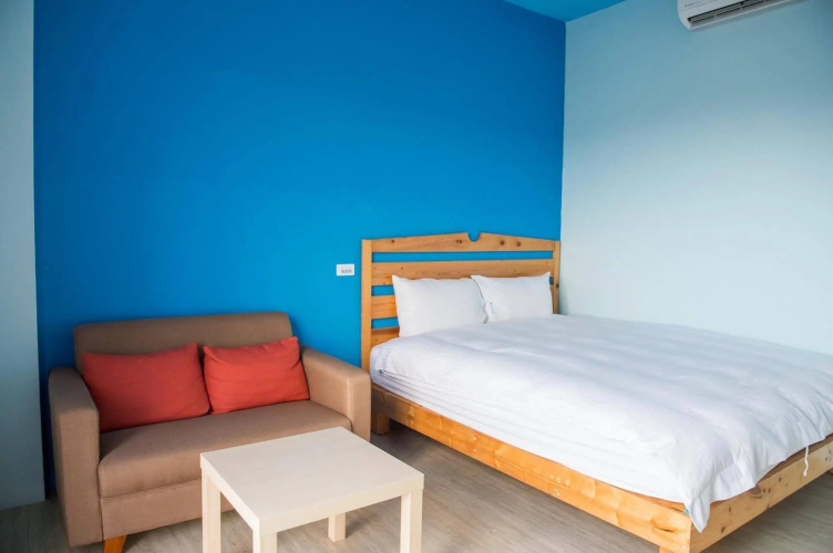 Country Lane Hostel